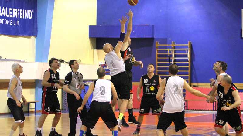 Latvijas Maksibasketbola čempionāta K45+ grupas spēle
Foto: Renārs Buivids (RB32)