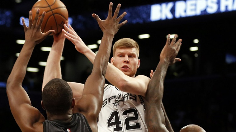 Dāvis Bertāns spēlē pret "Brooklyn Nets"
Foto: AP/Scanpix