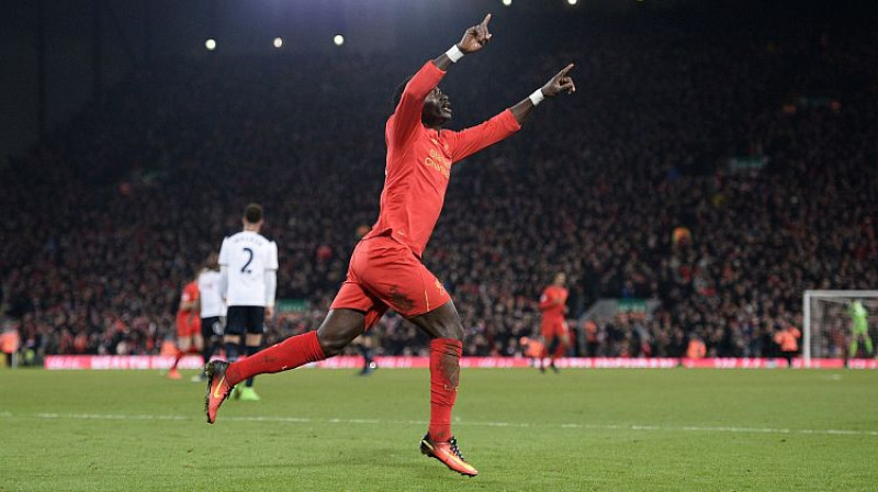 Sadio Manē atzīmē vārtu guvumu
Foto: AFP/Scanpix