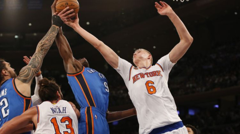 Kristaps Porziņģis spēlē pret "Thunder"
Foto: AP/Scanpix