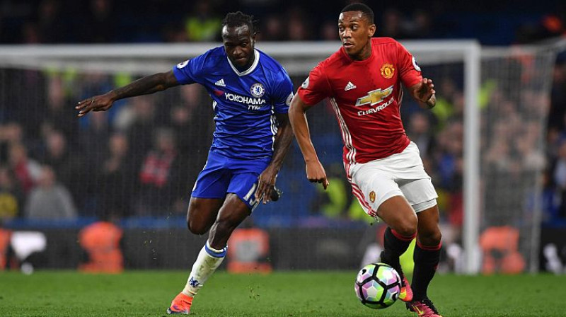 Viktors Mouzess un Antonī Marsiāls 23. oktobra spēlē
Foto: AFP/Scanpix