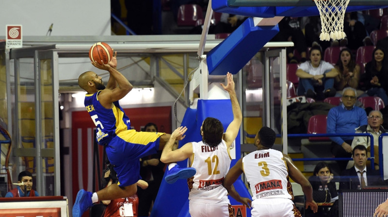 "Ventspilij" uzvarēt nelīdzēja arī Villija Dīna 18 punkti.
Foto: basketballcl.com