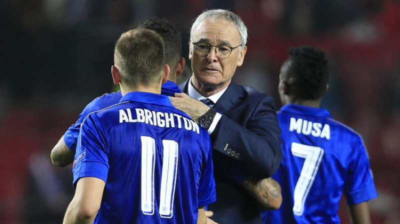 Klaudio Ranjēri spēlē Seviljā, kas izrādījās viņa pēdējā pie kluba stūres
Foto: AP/Scanpix