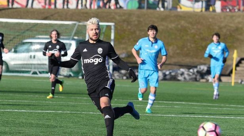 Artūrs Karašausks spēlē pret "Riga"
Foto: Mārtiņš Sīlis