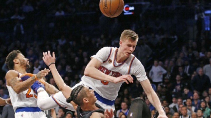 Deriks Rouzs, Kristaps Porziņģis un Džeremijs Lins
Foto: AP/Scanpix