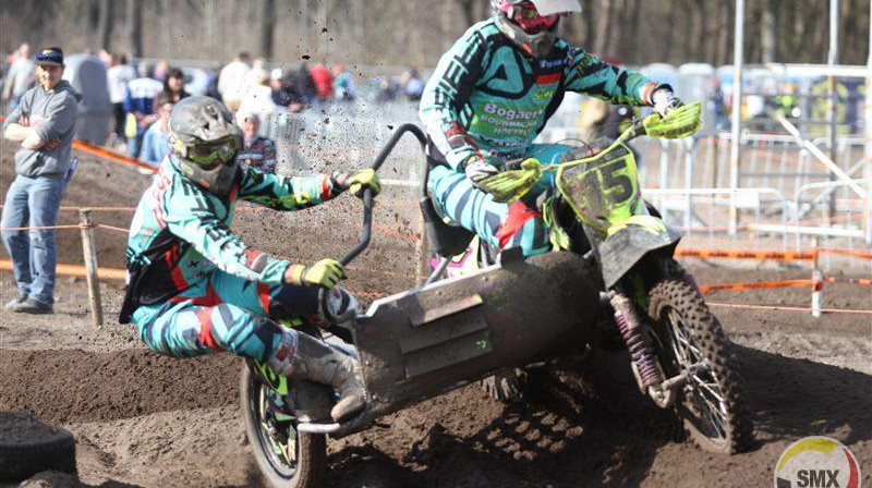 Santermansa un Laura Daidera ekipāža
Foto: sidecarcross.be