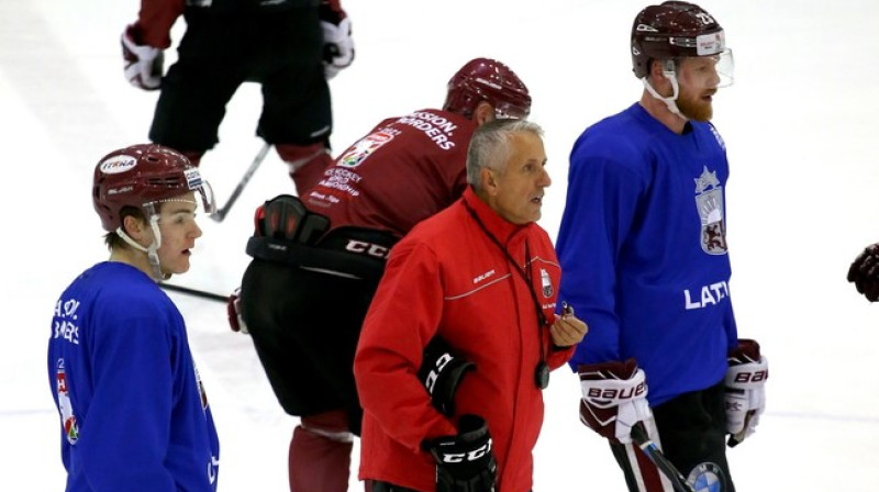 Bobs Hārtlijs izlases treniņā
Foto: lhf.lv