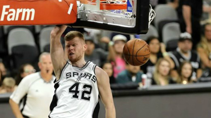 Foto: Antonio Morano / kens5.com