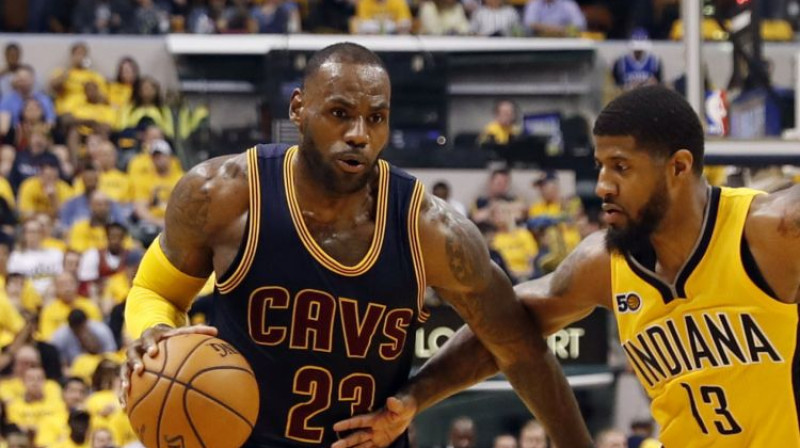 Lebrons Džeimss un Pols Džordžs
Foto: USA Today Sports/Scanpix