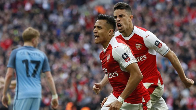 Aleksis Sančess papildlaikā guva ''Arsenal'' uzvaru nesošos vārtus
Foto: AP/Scanpix