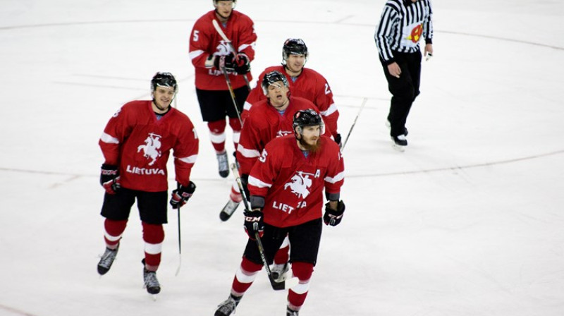 Lietuvas hokejisti.
http://wmib2017.iihf.com/