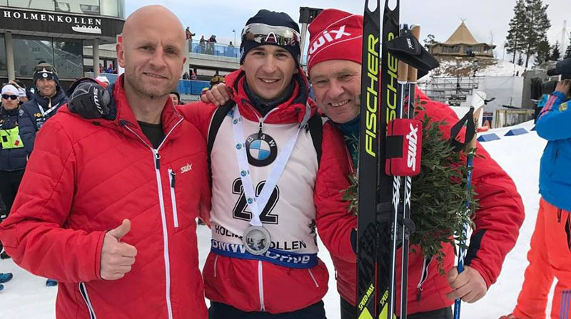 Pērs Ūlavs Treteru, Andrejs Rastorgujevs un Ūle Bjērns Treteru pēc Latvijas sportista pirmās medaļas Pasaules kausa izcīņā.
Foto: Facebook