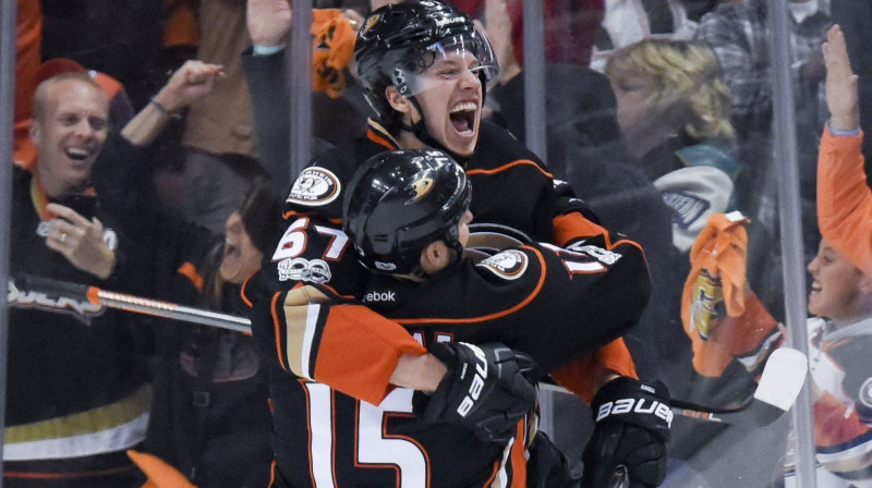 Rikards Rakels un Raiens Geclafs 
Foto: USA Today Sports / Scanpix