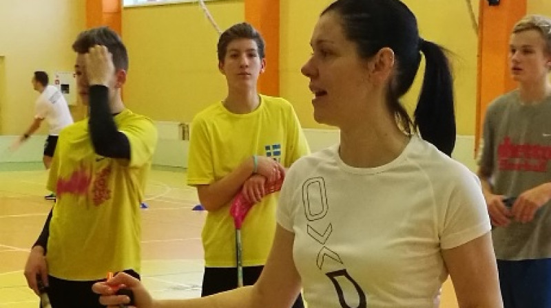 "Rubene/KSS" komandas trenere Linda Līce