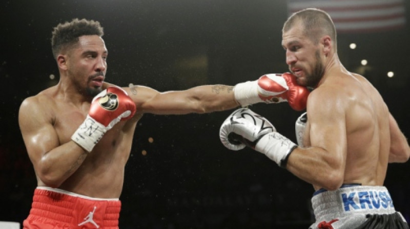 Andrē Vords pret Sergeju Kovaļovu
Foto: AP/Scanpix