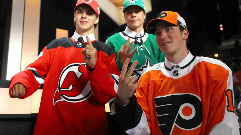 NHL jauno spēlētāju drafta pirmais trijnieks
Foto: Scanpix
