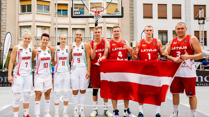 Andoras kvalifikācijas turnīra uzvarētāji - Ungārijas sieviešu izlase un Latvijas vīriešu kvartets
Publicitātes foto