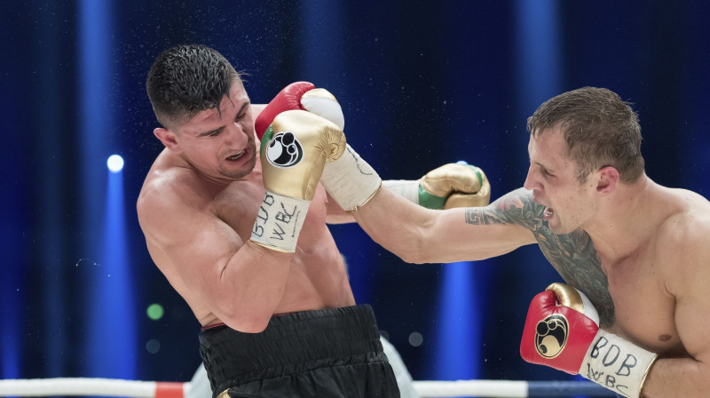 Marko Huks un Mairis Briedis
Foto: AP/Scanpix