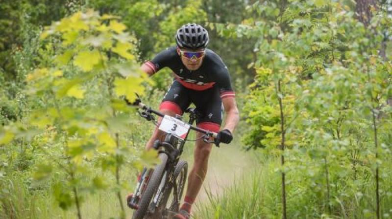Pasaules kausa MTB XCO krosā U23 grupas līderis Mārtiņš Blūms
Foto: Agnis Melderis