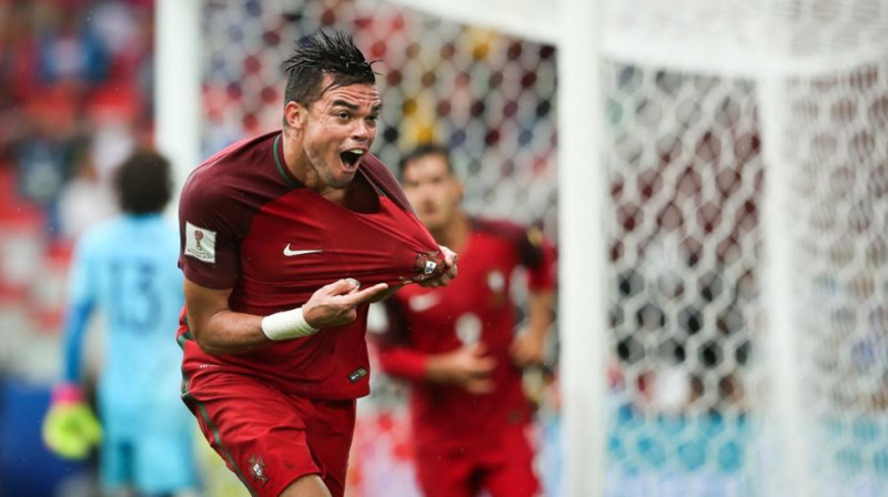 Pepe pēc kompensācijas laikā gūtajiem vārtiem

Foto: EPA/Scanpix