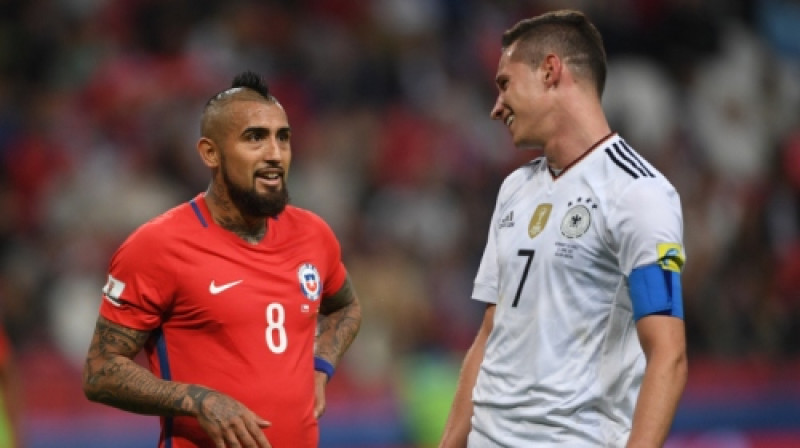 Arturo Vidals un Juliāns Drakslers
Foto: Sputnik/Scanpix