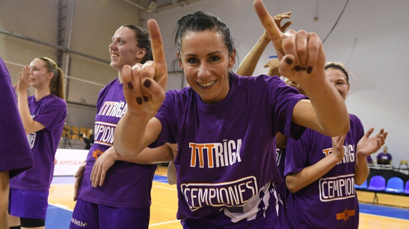 Gunta Baško
Foto: Romāns Kokšarovs, f64