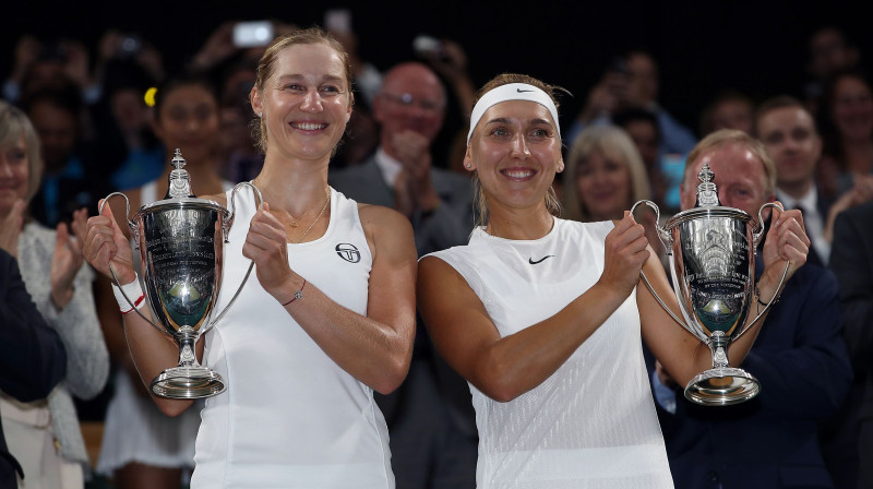 Jekaterina Makarova un Jeļena Vesņina
Foto: PA Wire/Scanpix