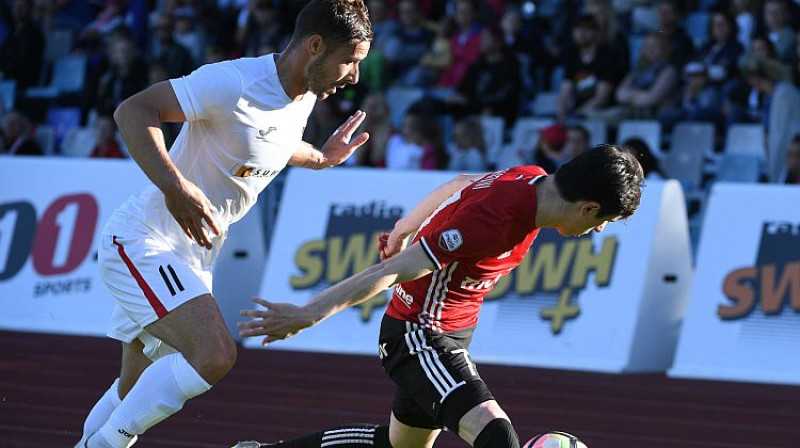 Dmitrijs Hmizs (pa labi)
Foto: F64/Scanpix