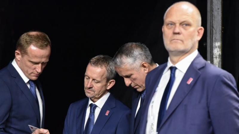 Viesturs Koziols un Latvijas izlases treneri
Foto: Vladislavs Proškins/F64