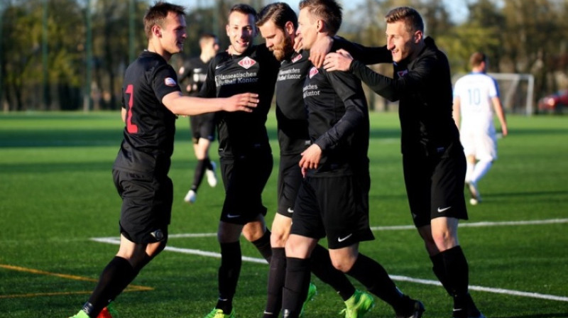 Jūrmalas "Spartaks" straujiem soļiem tuvojas vēl vienam čempiontitulam 
Foto: Nora Krevņeva-Baibakova, synottipvirsliga.lv