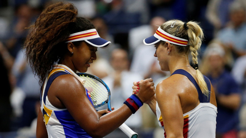 Naomi Osaka un Andželike Kerbere
Foto: Reuters/Scanpix