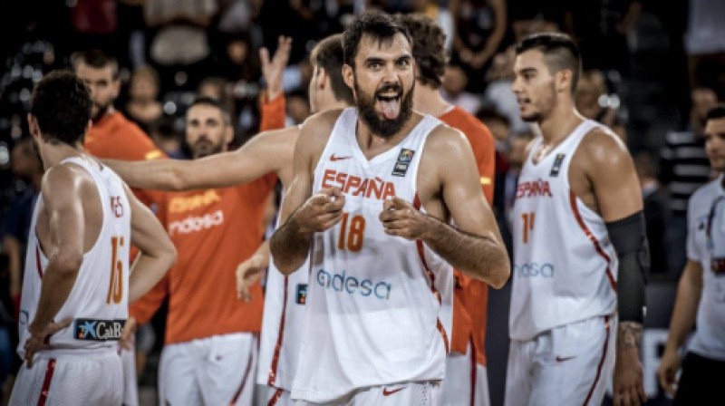 Pjera Oriolas un Spānijas basketbola izlases prieki
Foto: FIBA