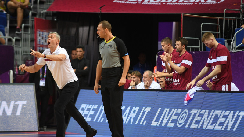 Ainars Bagatskis 
Foto: Romāns Kokšarovs, Sporta Avīze, f64