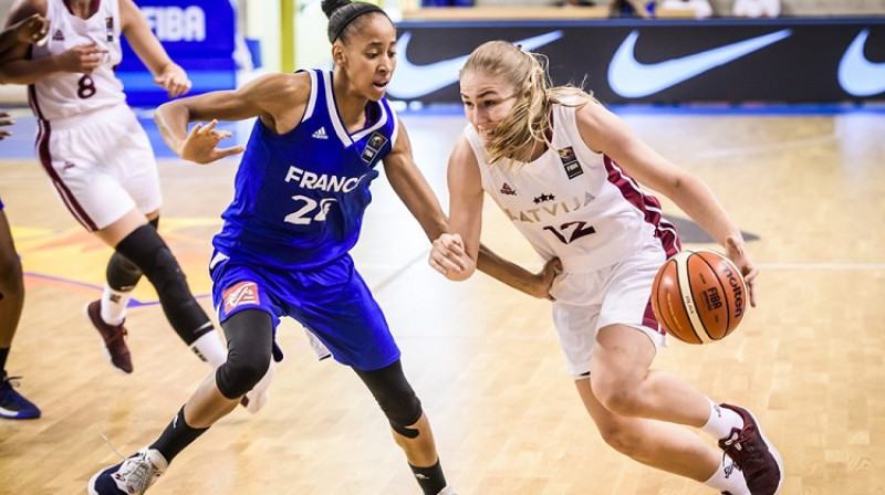 Laura Grabe pasaules U19 čempionāta spēlē pret Franciju
Foto: FIBA