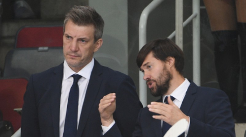 Sandim Ozoliņam šī ir pirmā sezona kā galvenajam trenerim
Foto: Romāns Kokšarovs/f64