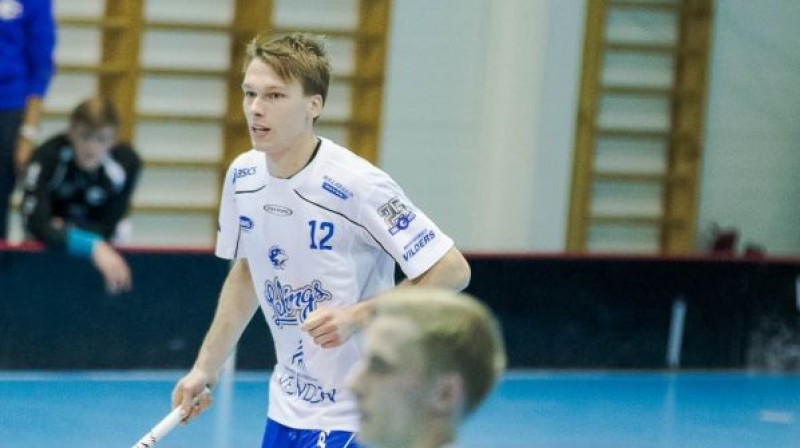 Aleksandrs Abramovs savus pirmos vārtus sezonā guva, realizējot soda metienu
Foto: Floorball.lv