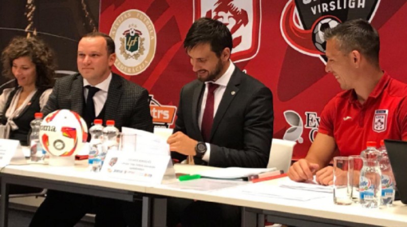 Vidū Vadims Ļašenko un Edgars Pukinsks
Foto: LTFA.lv