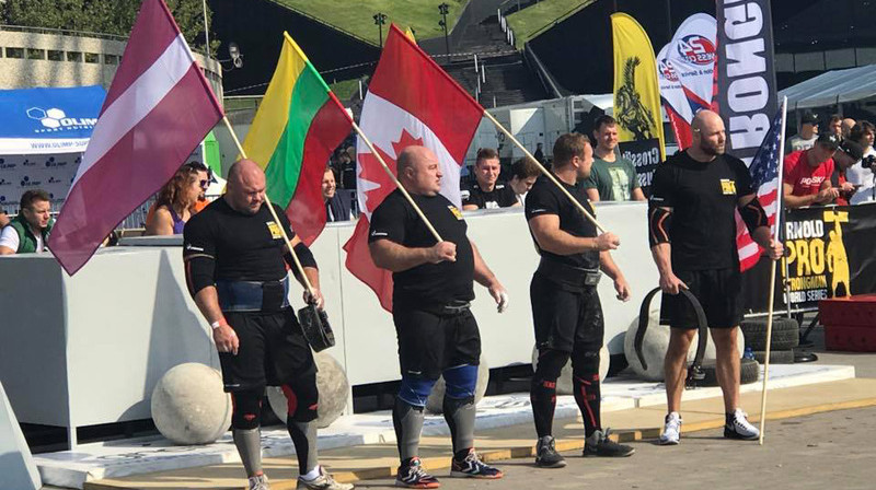Dainis Zāģeris (pirmais no kreisās) sacensībās Polijā
Publicitātes foto