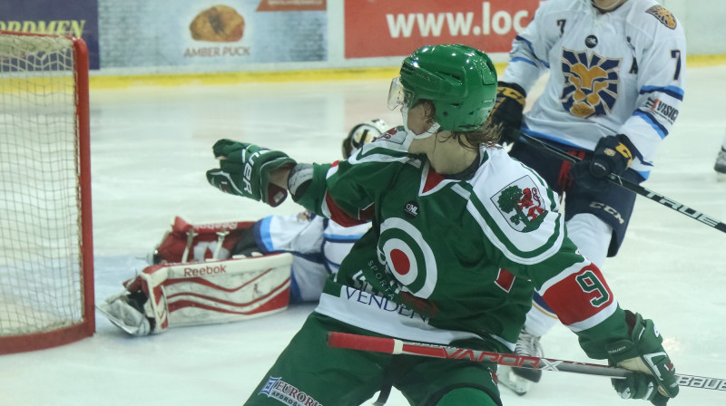 "Liepājas" uzbrucējs Edgars Homjakovs 
Foto: Ģirts Gertsons