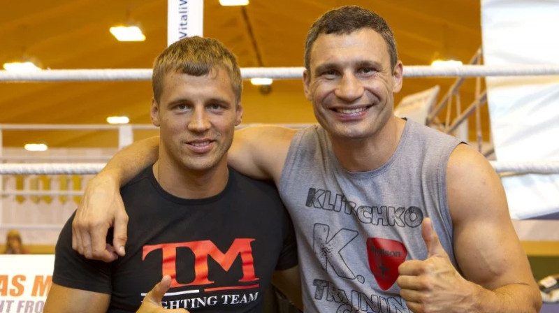Mairis Briedis (Latvija) un Vitālijs Kļičko (Ukraina) pirms vairākiem gadiem
Foto: newsone.ua