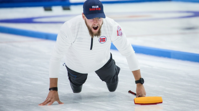 Vilhelms Nīss
Norvēģijas komandas skips
© WCF / Alina Pavlyuchik 2017