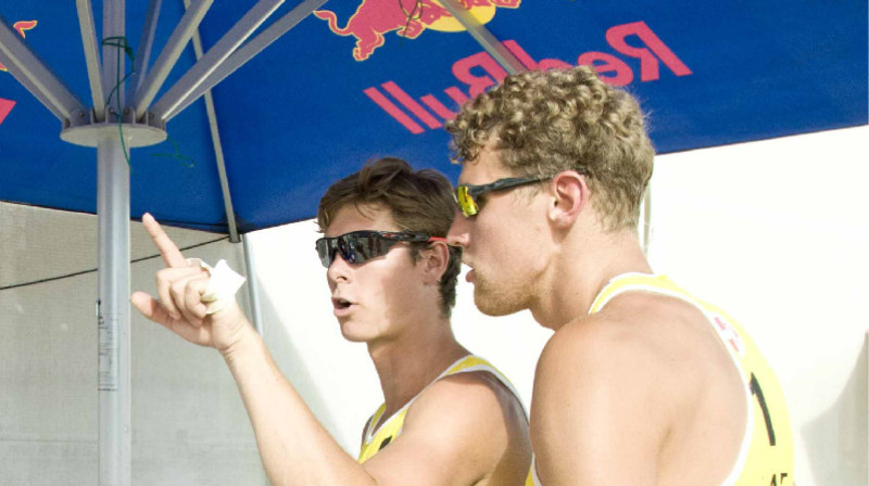 Rihards Finsters un Aleksandrs Solovejs 
Foto: CEV