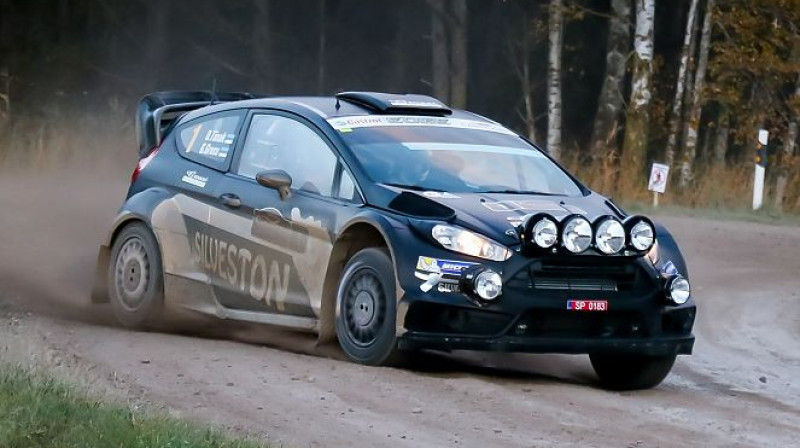 Tanaka/Grosa ekipāža Sāremā rallijā
Foto: Kaire Ardon