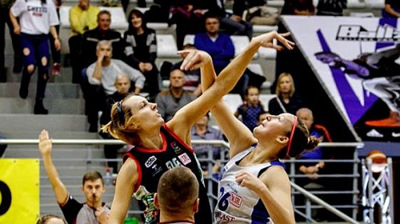 Inga Borodavko (Daugavpils) un Kolīna Kārtere (Saldus)
Foto: Anna Paula