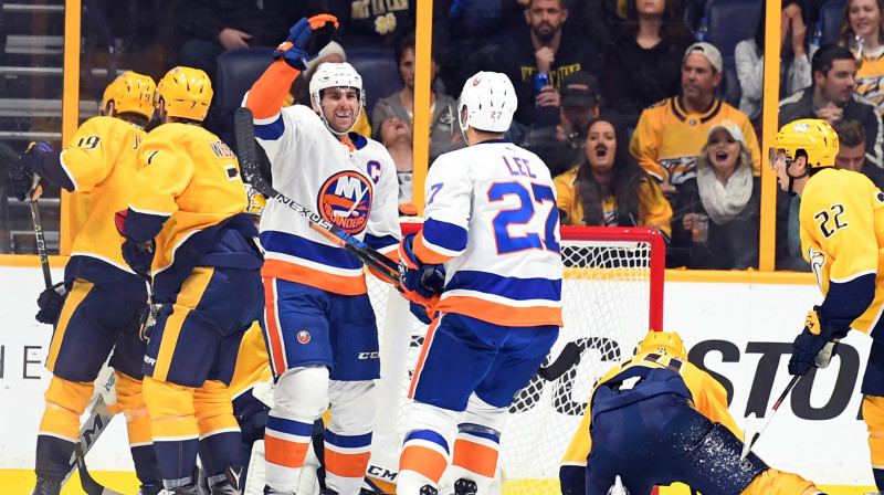 Džons Tavaress un Anderss Lī 
Foto: SIPA USA / Scanpix