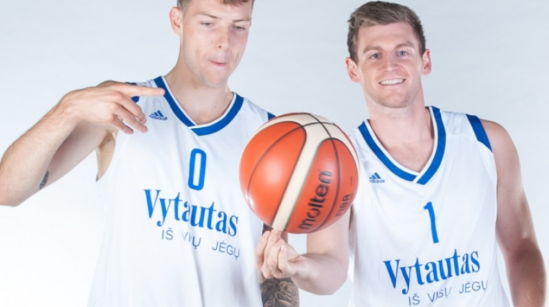 Kārlis Apsītis un Bredlijs Tinslijs
Foto: LKL