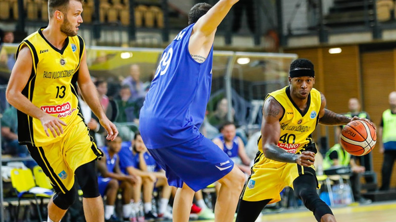 Derins Govens uzbrukumā
Foto: www.fiba.basketball/europecup/17-18