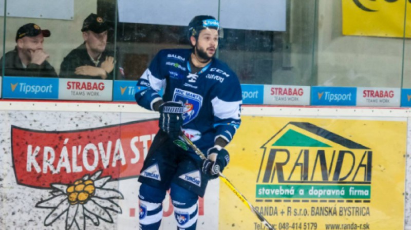 Artūrs Salija
Foto: hcnovezamky.eu