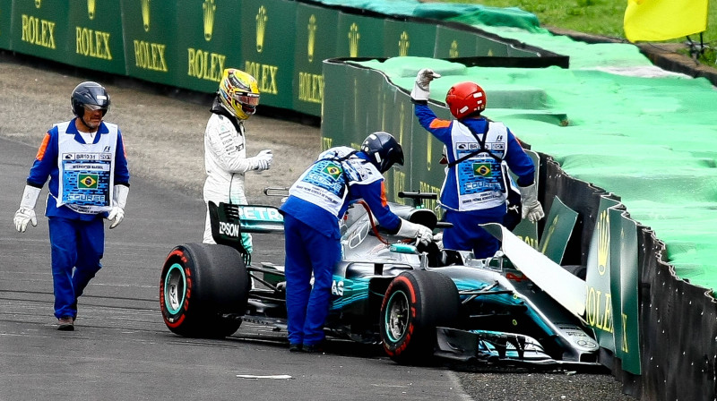 Lūiss Hamiltons pēc avārijas kvalifikācijā
Foto: imago/Fotoarena/Scanpix