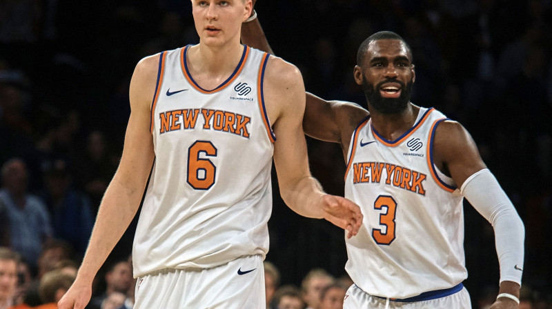 Kristaps Porziņģis un Tims Hārdevejs
Foto: AP / Scanpix